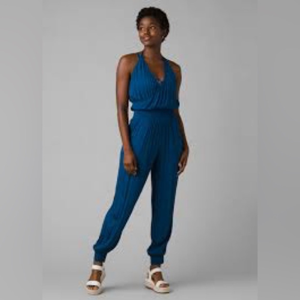 Prana Fernie blue halter neck tie elastic waist & cuff jumpsuit, medium.